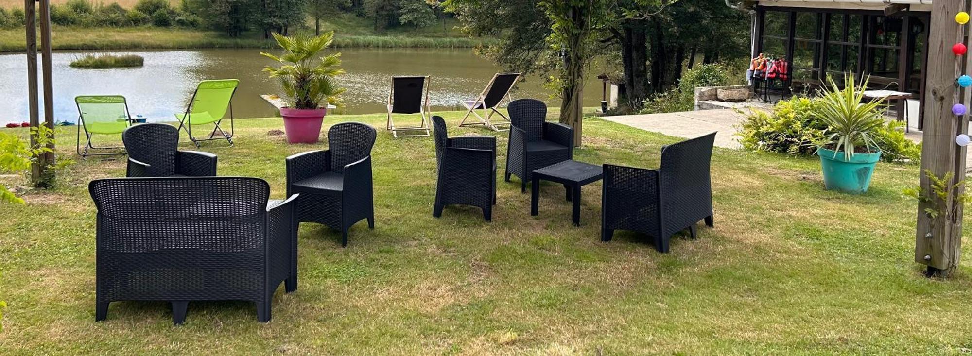 Camping Les Petites Minaudieres Coussay-les-Bois Εξωτερικό φωτογραφία